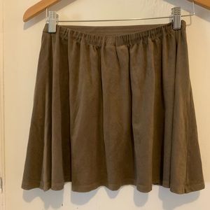 Neutral colored skirt